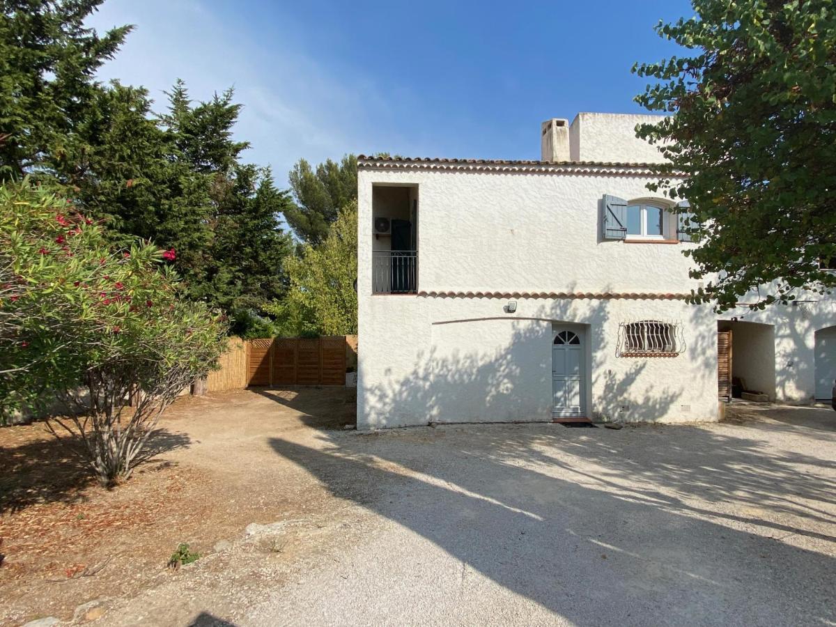 Bel Appartement Avec Terrasse Et Beau Jardin Classe 1 Etoile La Ciotat Exteriér fotografie